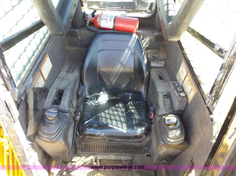 image for item L7031 2007 ASV RC100 skid steer