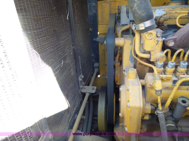 image for item L7209 1999 John Deere 624H wheel loader