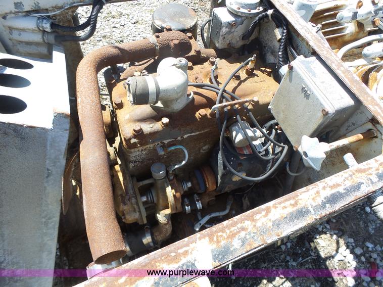 image for item L7212 Waukesha air compressor