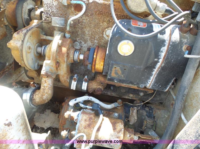 image for item L7212 Waukesha air compressor