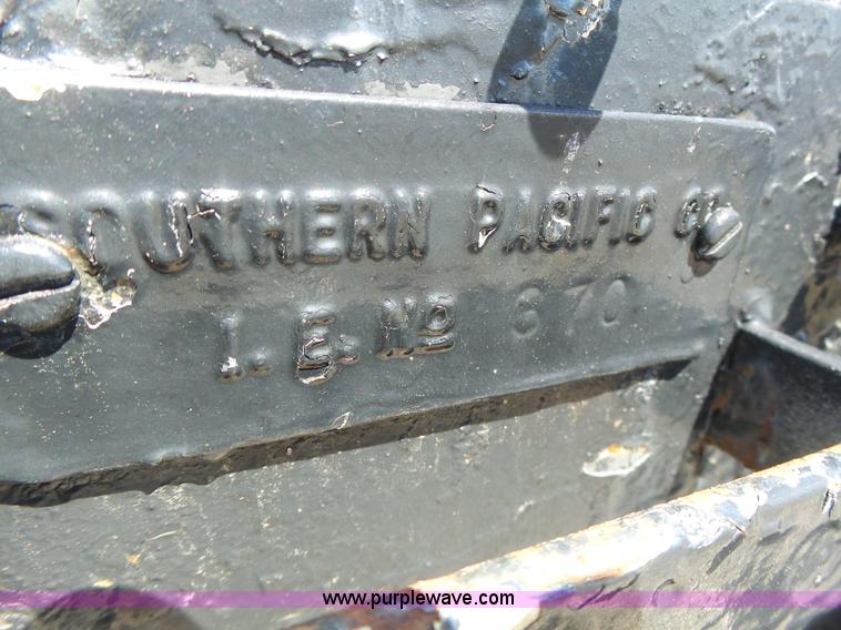 image for item L7212 Waukesha air compressor