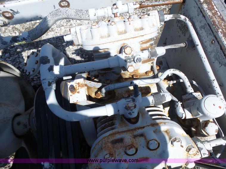 image for item L7212 Waukesha air compressor