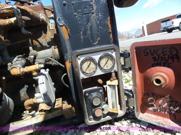 image for item L7213 Waukesha 42102 generator