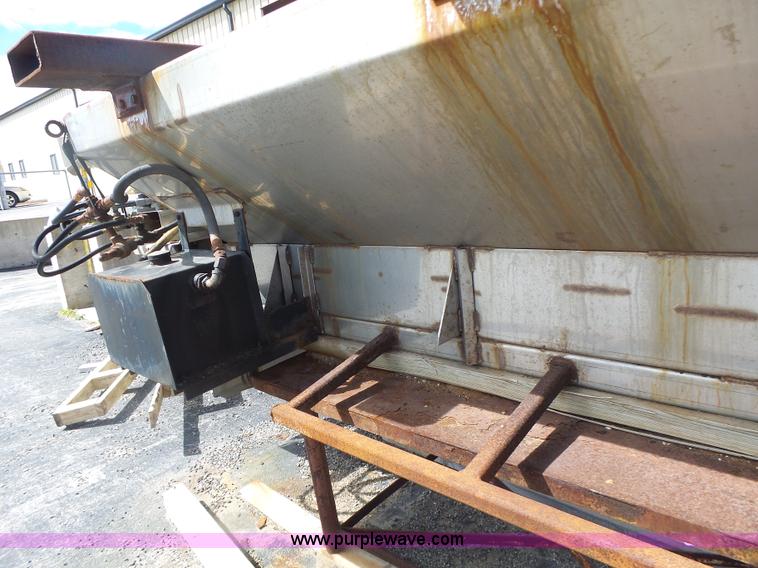 image for item L7215 Flink FM8HS4M08 spreader