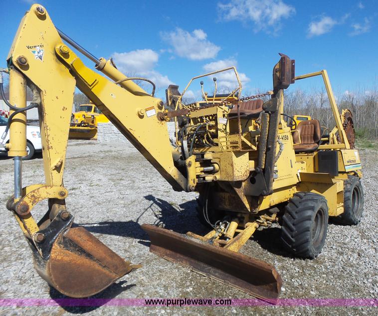 image for item L7216 Vermeer V4150 trencher