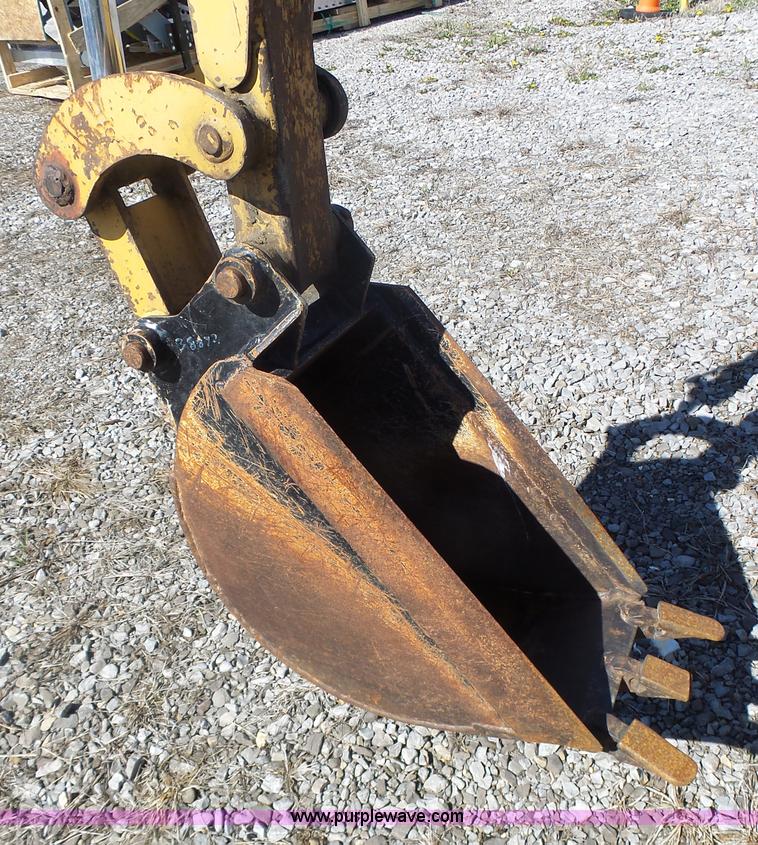 image for item L7216 Vermeer V4150 trencher