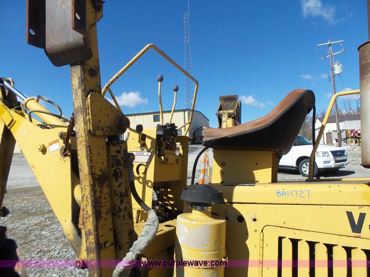 image for item L7216 Vermeer V4150 trencher