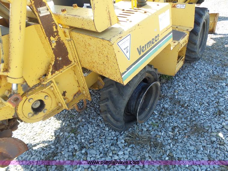 image for item L7216 Vermeer V4150 trencher