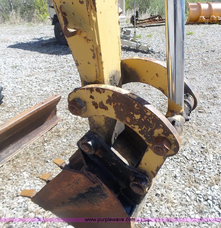 image for item L7216 Vermeer V4150 trencher