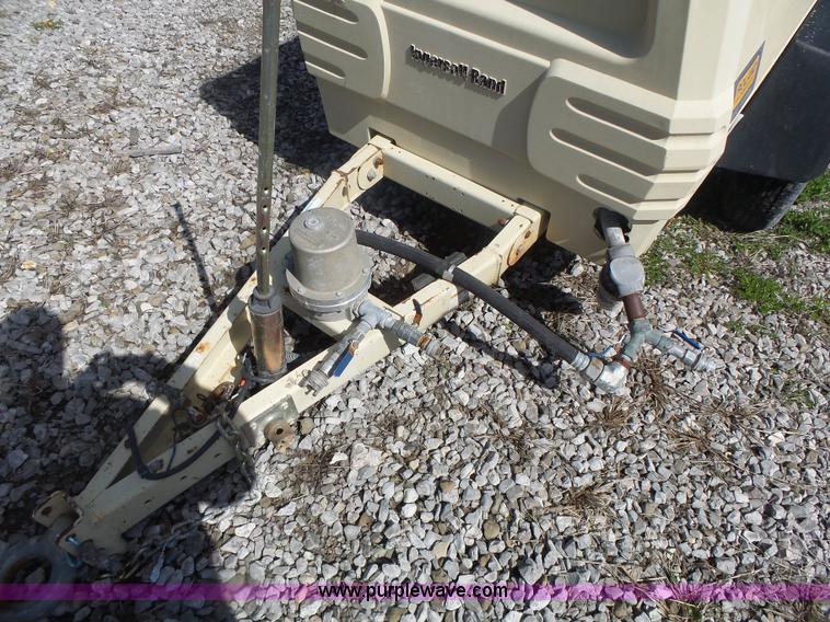 image for item L7217 2004 Ingersoll Rand 250 air compressor