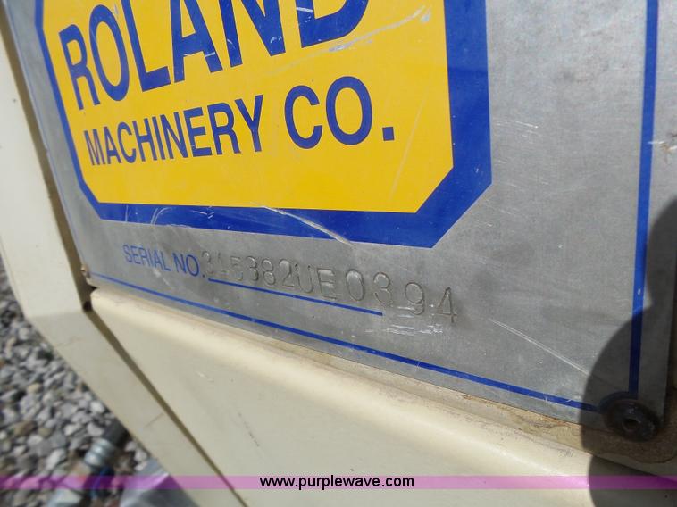 image for item L7217 2004 Ingersoll Rand 250 air compressor