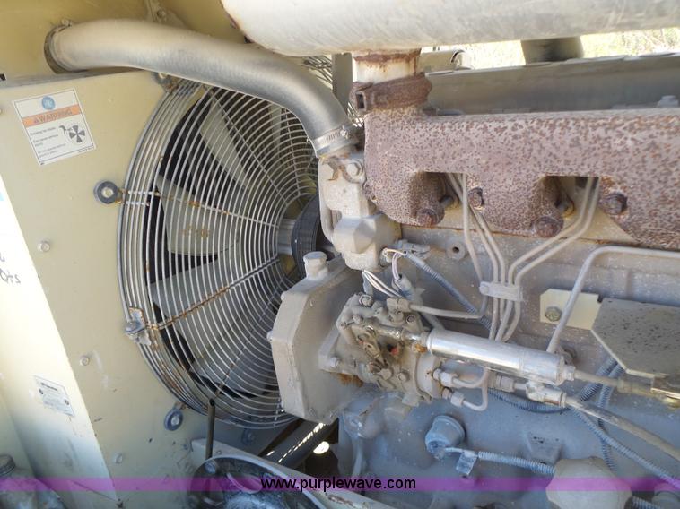 image for item L7217 2004 Ingersoll Rand 250 air compressor