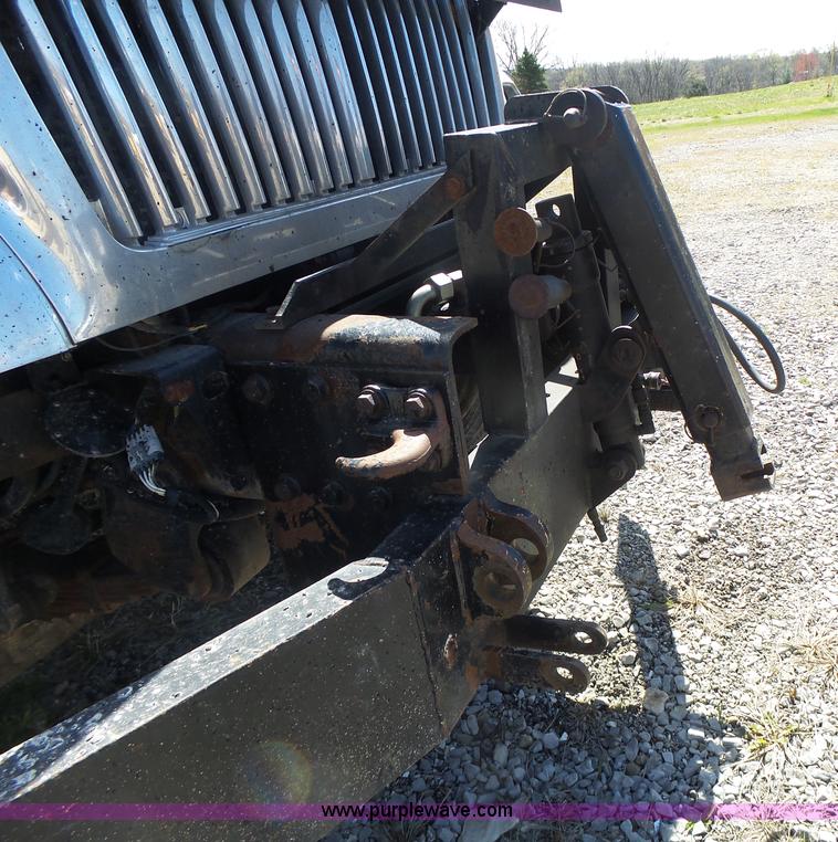 image for item L7219 2006 International 7400 dump truck