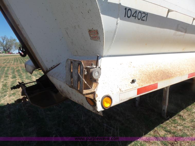 image for item L7486 1997 Hilbilt HD-37 end dump trailer