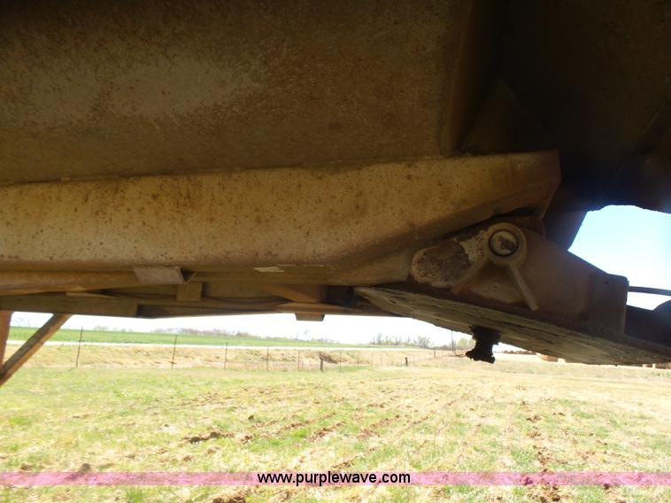 image for item L7486 1997 Hilbilt HD-37 end dump trailer