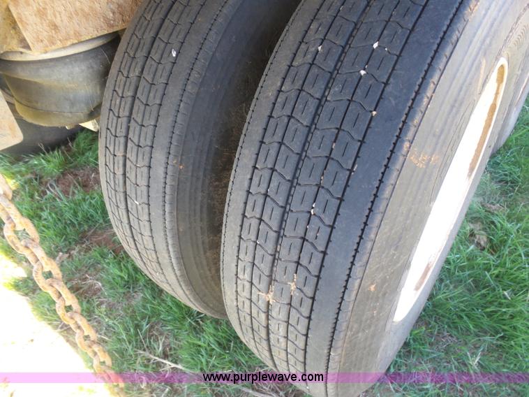 image for item L7486 1997 Hilbilt HD-37 end dump trailer