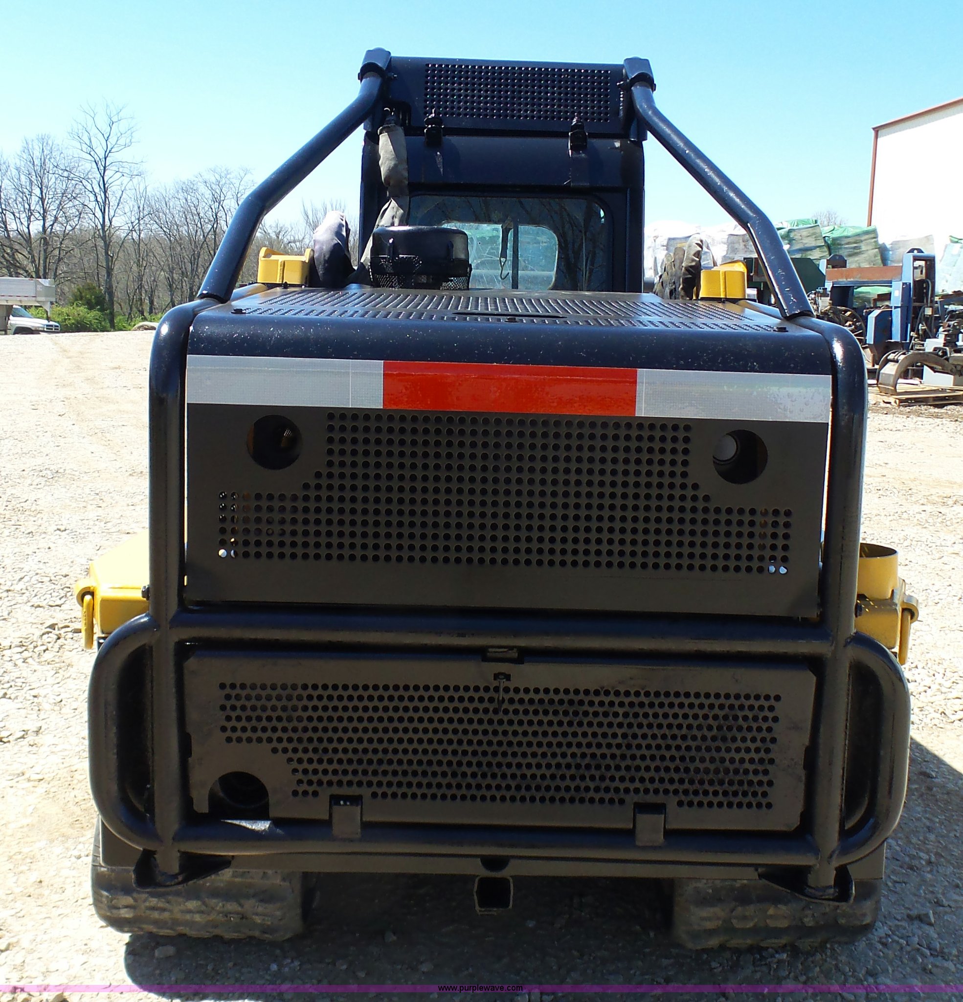 2007 ASV RC100 skid steer in Richmond, MO Item L7031 sold Purple Wave