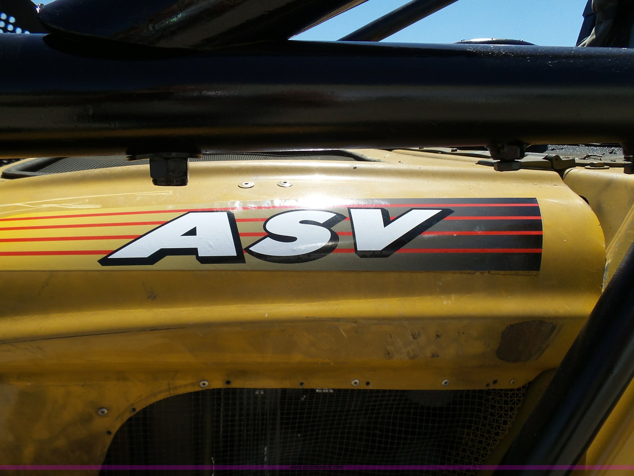 2007 ASV RC100 skid steer in Richmond, MO Item L7031 sold Purple Wave