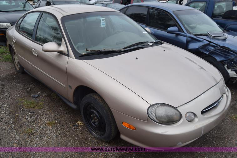 image for item AW9914 1998 Ford Taurus LX