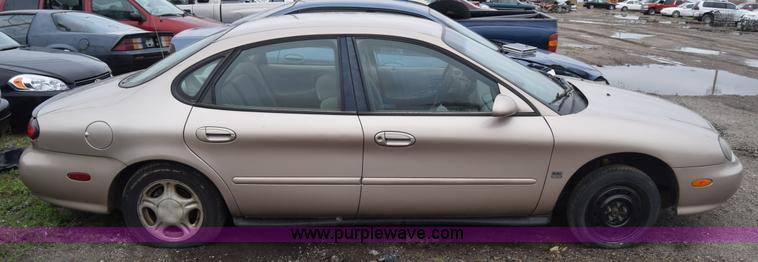 image for item AW9914 1998 Ford Taurus LX