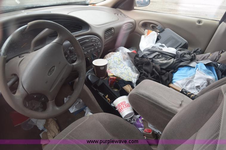 image for item AW9914 1998 Ford Taurus LX