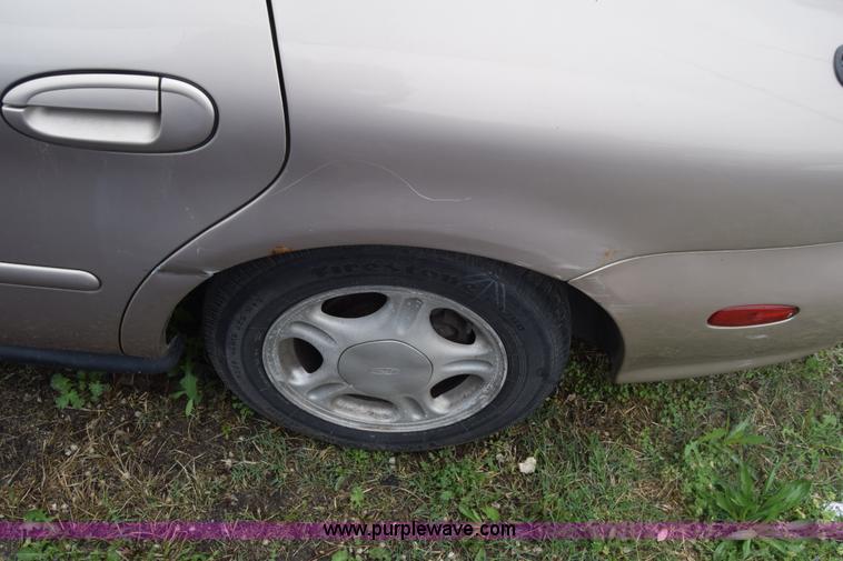 image for item AW9914 1998 Ford Taurus LX