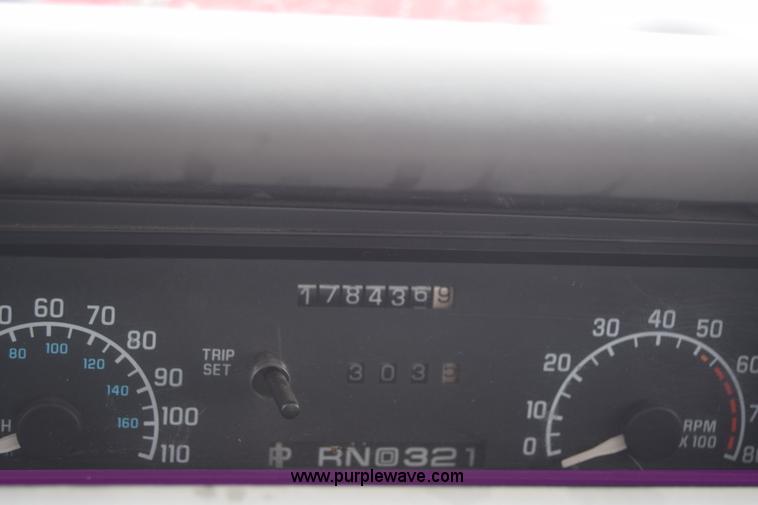 image for item AW9924 1994 Buick Regal