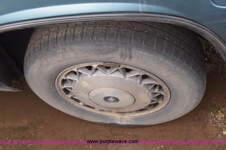 image for item AW9924 1994 Buick Regal