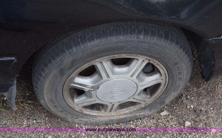 image for item AW9925 1996 Toyota Avalon