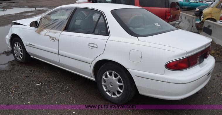 image for item AW9928 2000 Buick Century