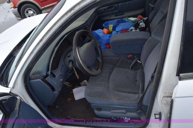 image for item AW9928 2000 Buick Century