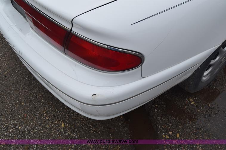 image for item AW9928 2000 Buick Century