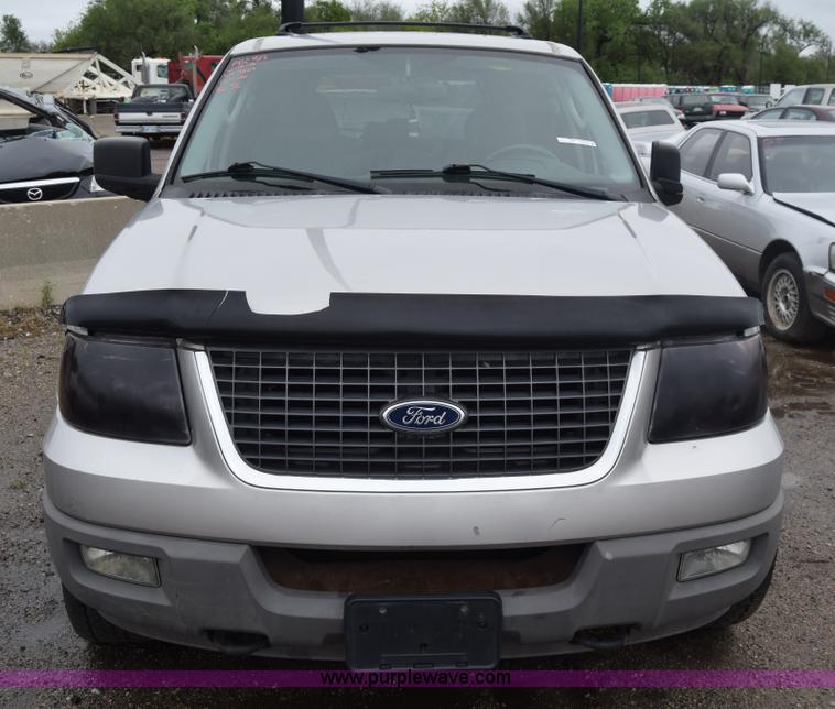 image for item AW9930 2003 Ford Expedition SUV