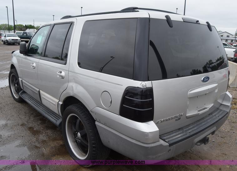 image for item AW9930 2003 Ford Expedition SUV