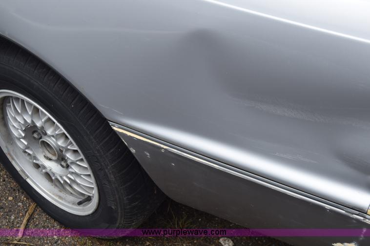 image for item AW9933 1991 Lexus LS400