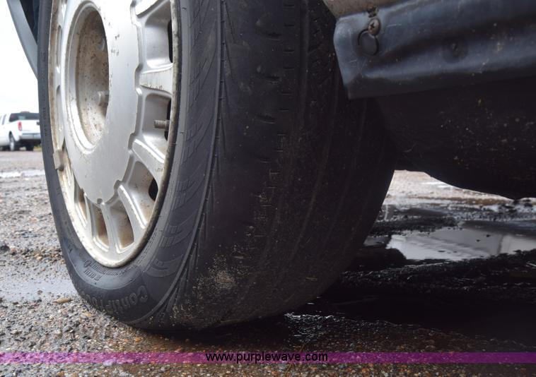 image for item AW9933 1991 Lexus LS400