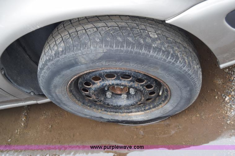 image for item AW9934 1999 Chevrolet Venture van