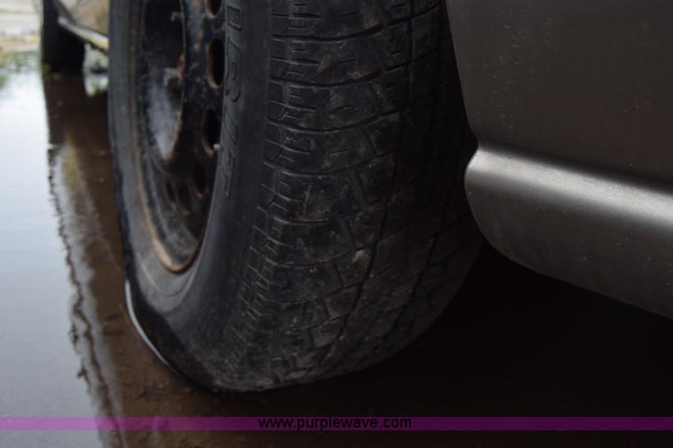 image for item AW9934 1999 Chevrolet Venture van