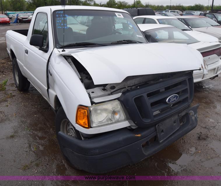 image for item AW9938 2005 Ford Ranger pickup truck
