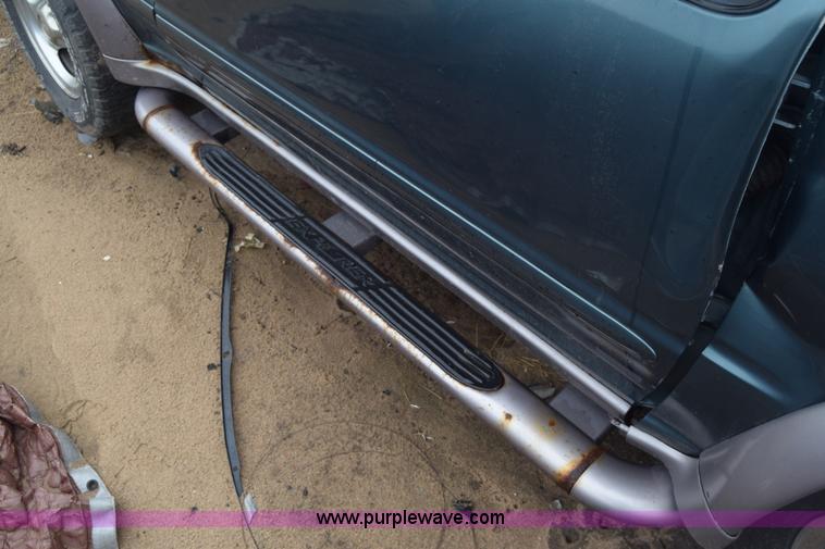 image for item AW9941 1995 Ford Explorer SUV