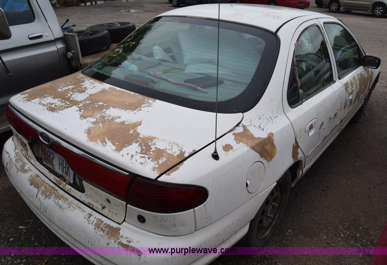 image for item BF9991 2000 Ford Contour
