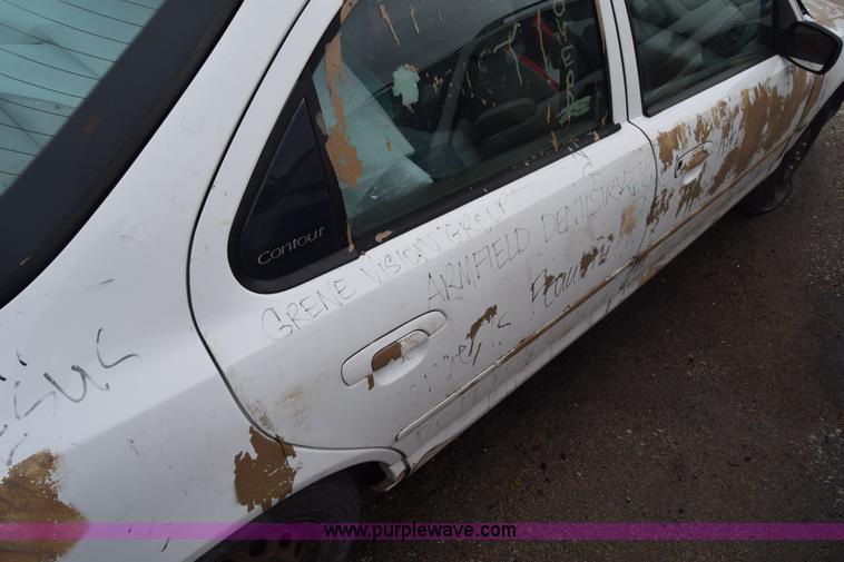 image for item BF9991 2000 Ford Contour