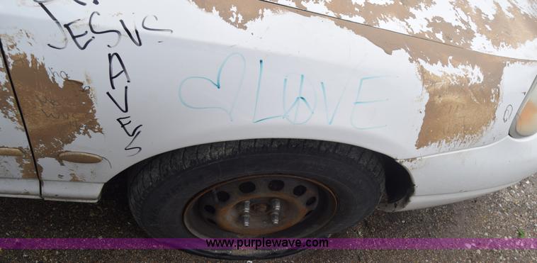 image for item BF9991 2000 Ford Contour