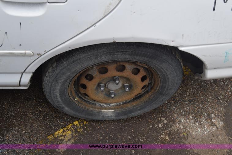 image for item BF9991 2000 Ford Contour