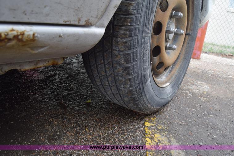 image for item BF9991 2000 Ford Contour