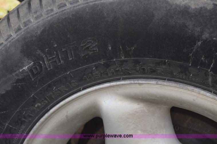 image for item BW9419 1999 Dodge Ram 1500 Quad Cab pickup truck