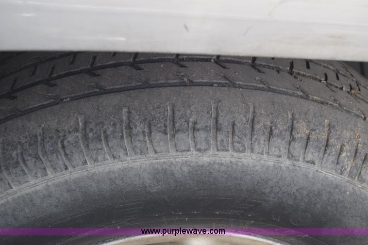 image for item BW9419 1999 Dodge Ram 1500 Quad Cab pickup truck