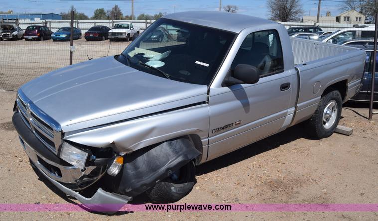 image for item BW9483 2001 Dodge Ram 1500 pickup truck