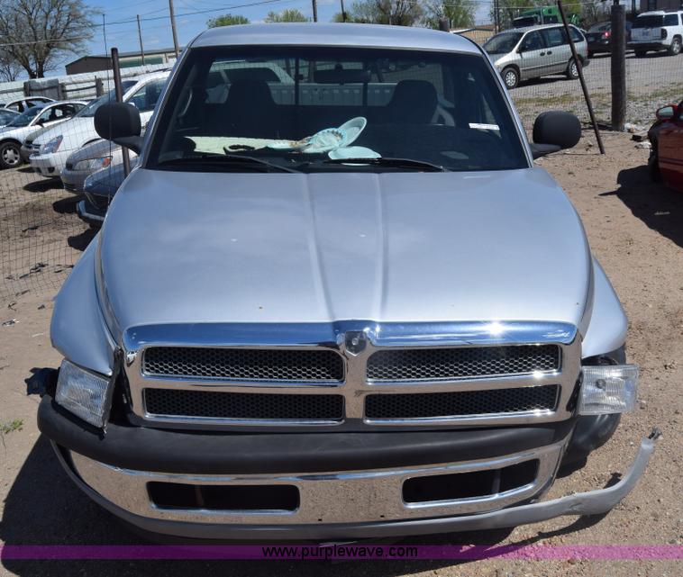 image for item BW9483 2001 Dodge Ram 1500 pickup truck