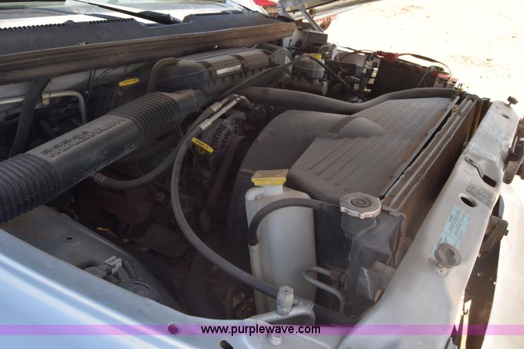 image for item BW9483 2001 Dodge Ram 1500 pickup truck